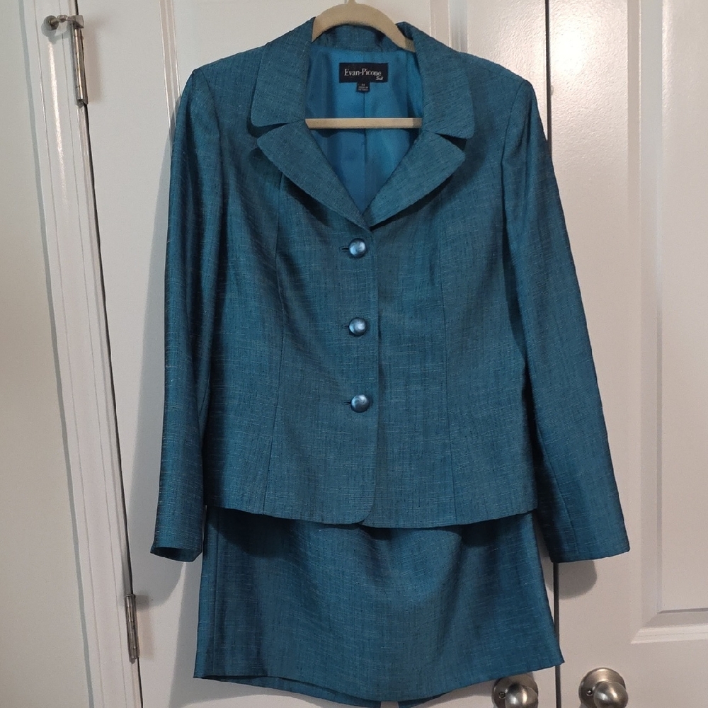 Evan Picone Teal Suit Set with Button Accents